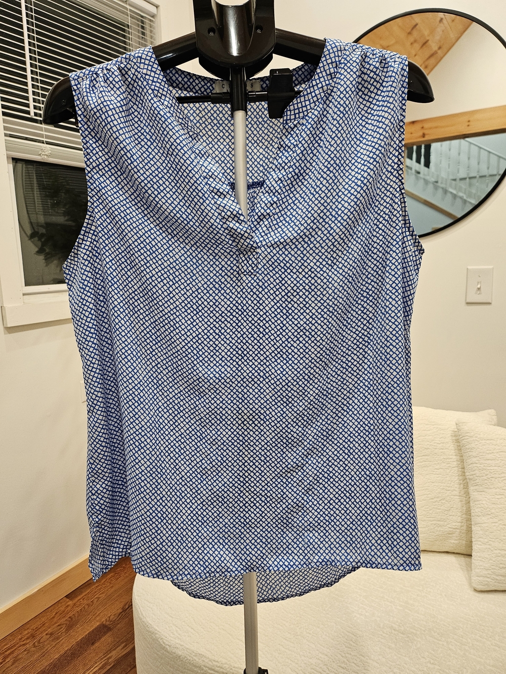 Blusa geométrica Chaus New York (Talla L) - ¡Como nueva!